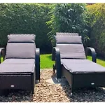 Vakantiehuis With 2 Bedrooms *