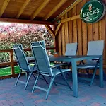 With 2 Bedrooms Vakantiehuis *