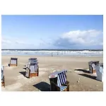 With 2 Bedrooms Vakantiehuis *